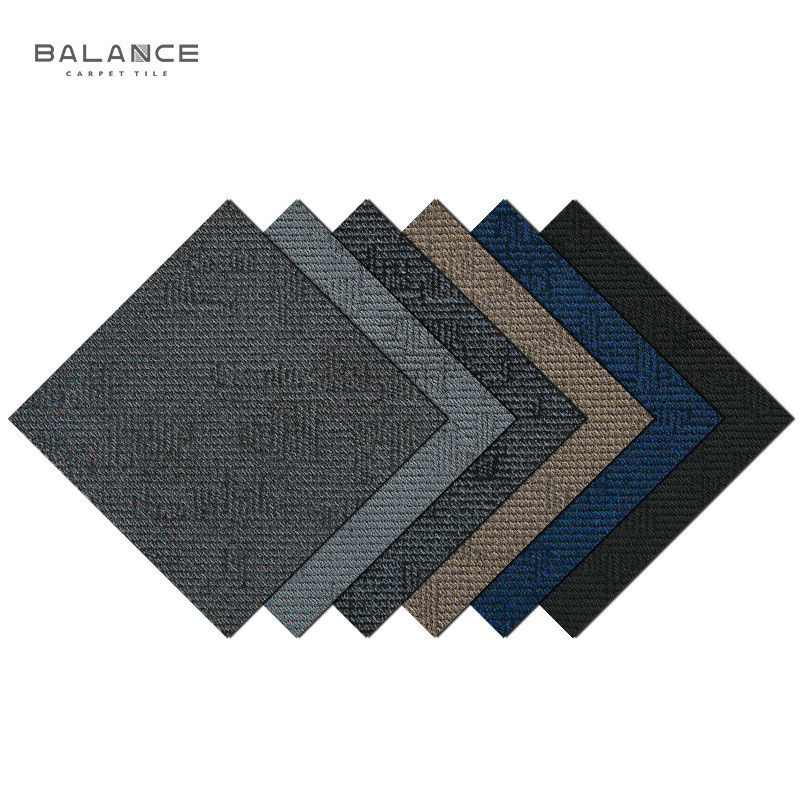 밀리트 레벨 루프 팩 50x50cm 또는 플랜크 상업 카펫 타일 100% SD 나일론 모듈